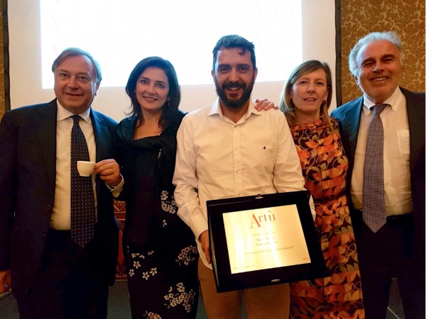 CHEF PARILLO PORTA DA MILANO AL CASALE DEL MARE IL &quot;PREMIO ALLA RAGIONEVOLEZZA&quot; CONFERITOGLI DAL MAGAZINE ARTU&#039;